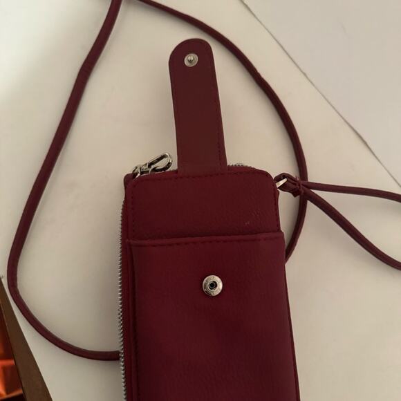 Safe Keeper Crossbody Wallet purse wristlet - Picture 4 of 11